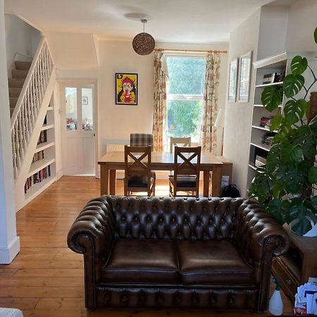 Peaceful London Retreat Apartamento Exterior foto